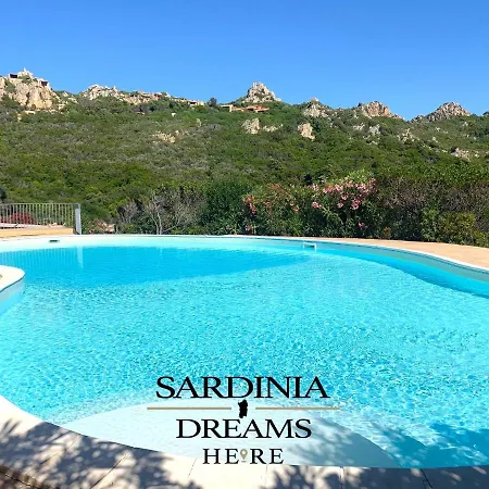 Holiday home Sapphire Con Piscina *