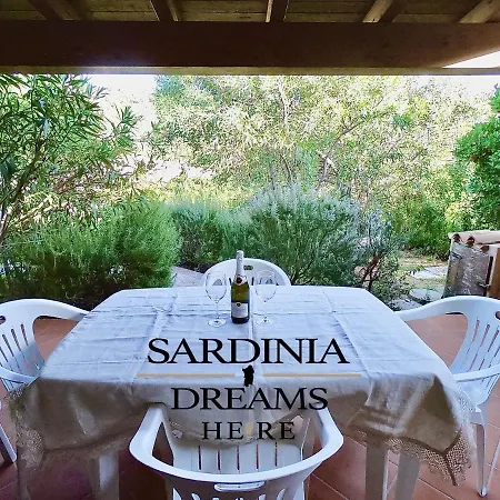 Holiday home Sapphire Con Piscina *