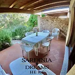 Sapphire Con Piscina Nyaraló *