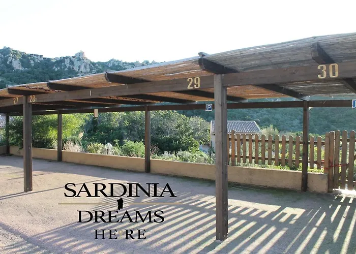 Sapphire Con Piscina Hébergement de vacances Costa Paradiso